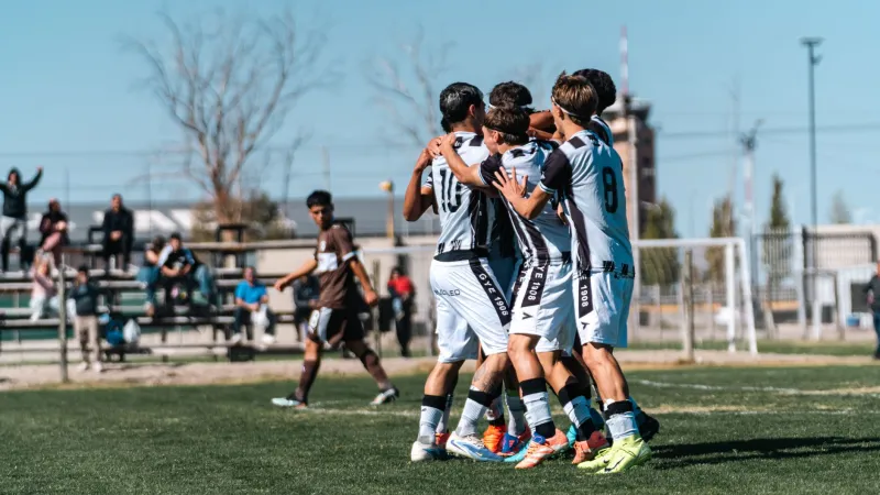 Reading the Room: How Playing on a Team Quietly Builds Emotional Intelligence in Young Athletes