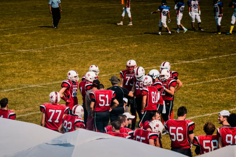 Watching Before Leading: How Young Athletes Pick Up Leadership Skills Nobody Teaches Them